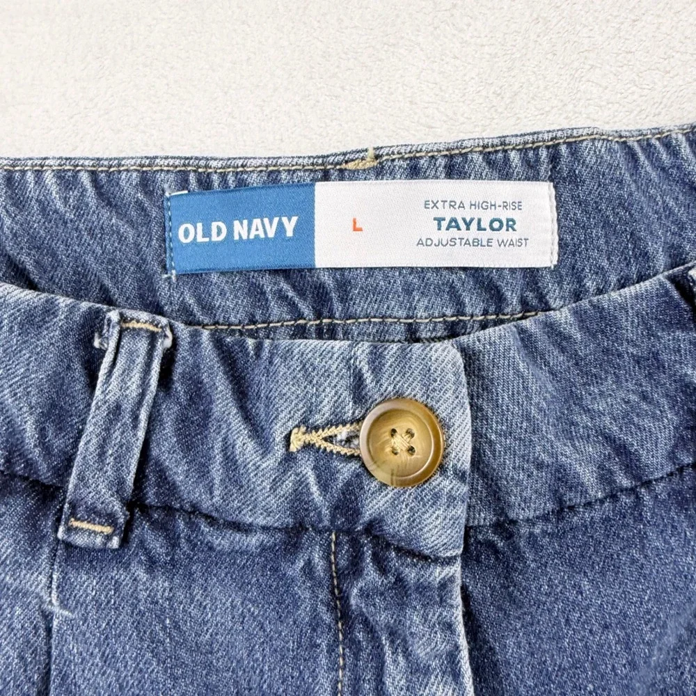 Old Navy Denim Shorts‎ Taylor Extra High-Rise Pleated Blue Size L